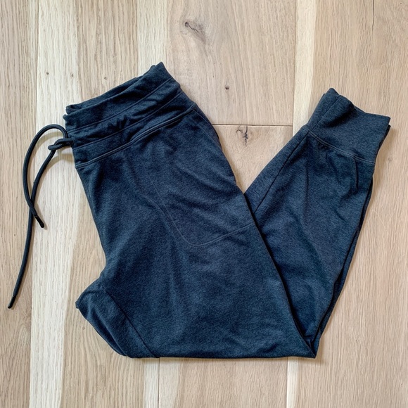 LOLE Half-Moon Joggers - Picture 4 of 7